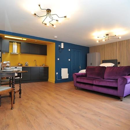 Beechurst Serviced Apartments 切尔滕纳姆 外观 照片