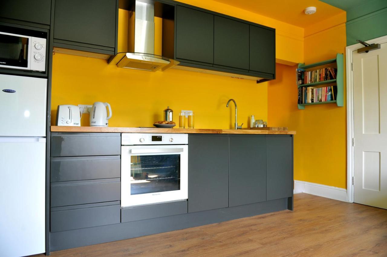 Beechurst Serviced Apartments 切尔滕纳姆 外观 照片