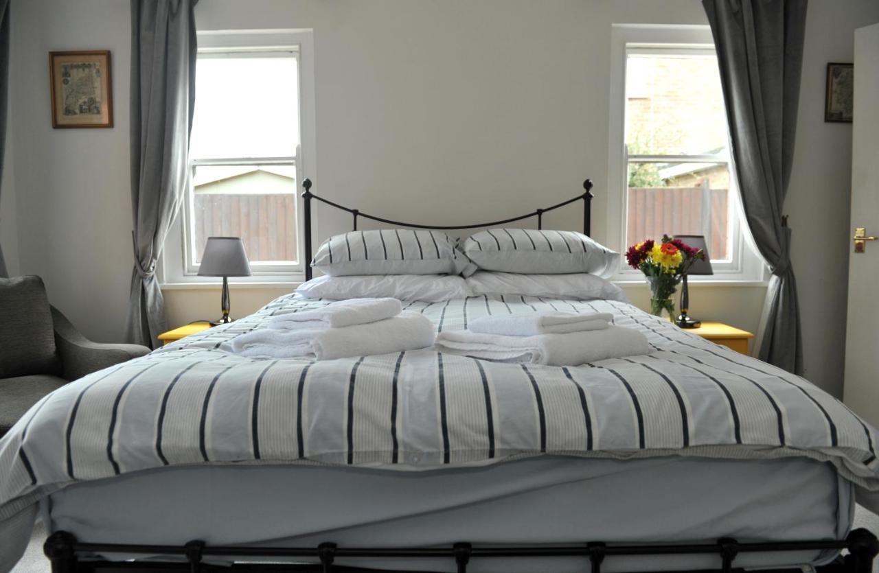 Beechurst Serviced Apartments 切尔滕纳姆 外观 照片