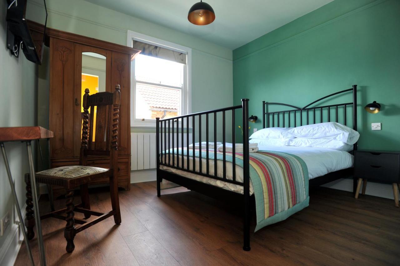 Beechurst Serviced Apartments 切尔滕纳姆 外观 照片