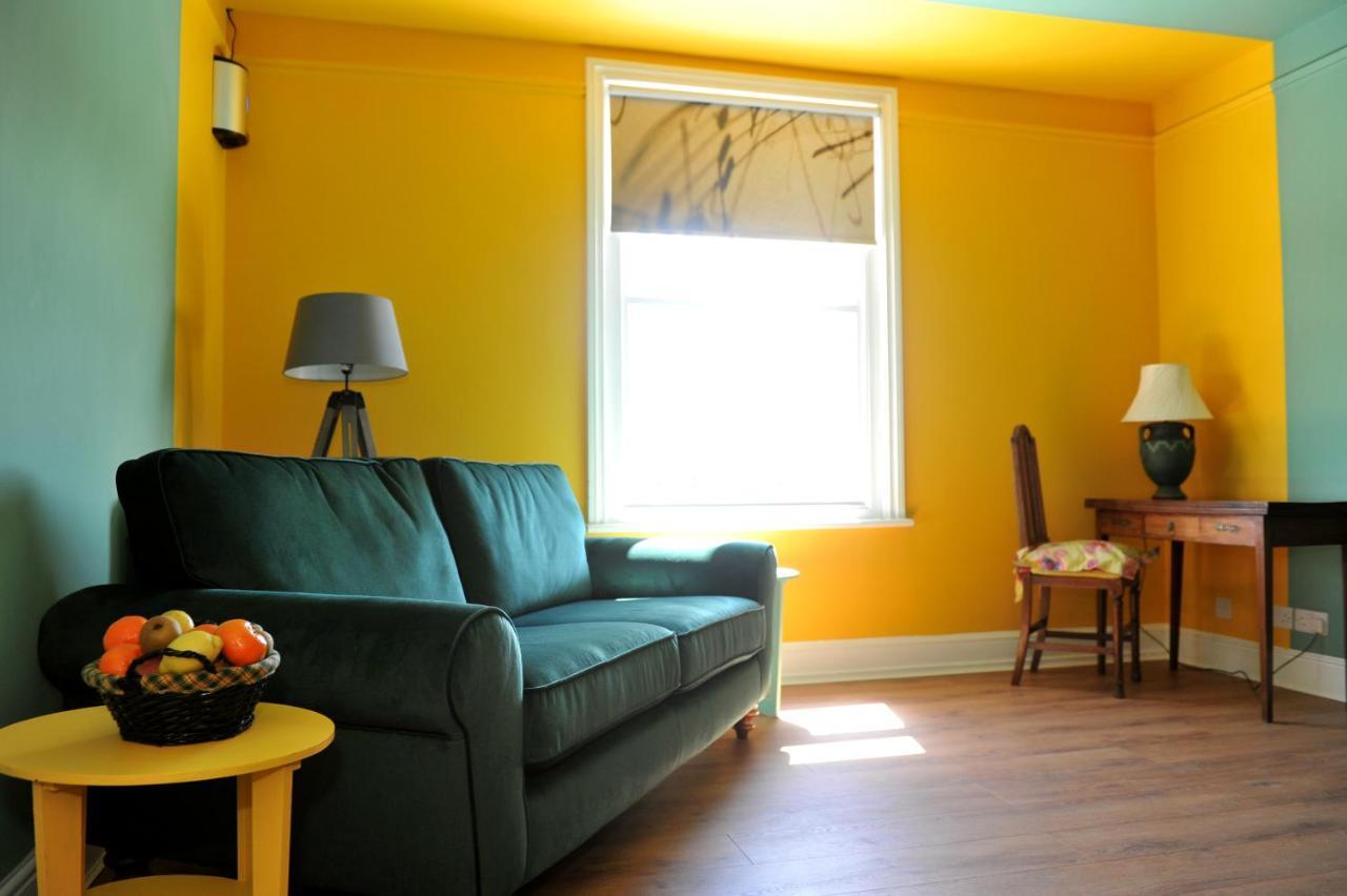 Beechurst Serviced Apartments 切尔滕纳姆 外观 照片