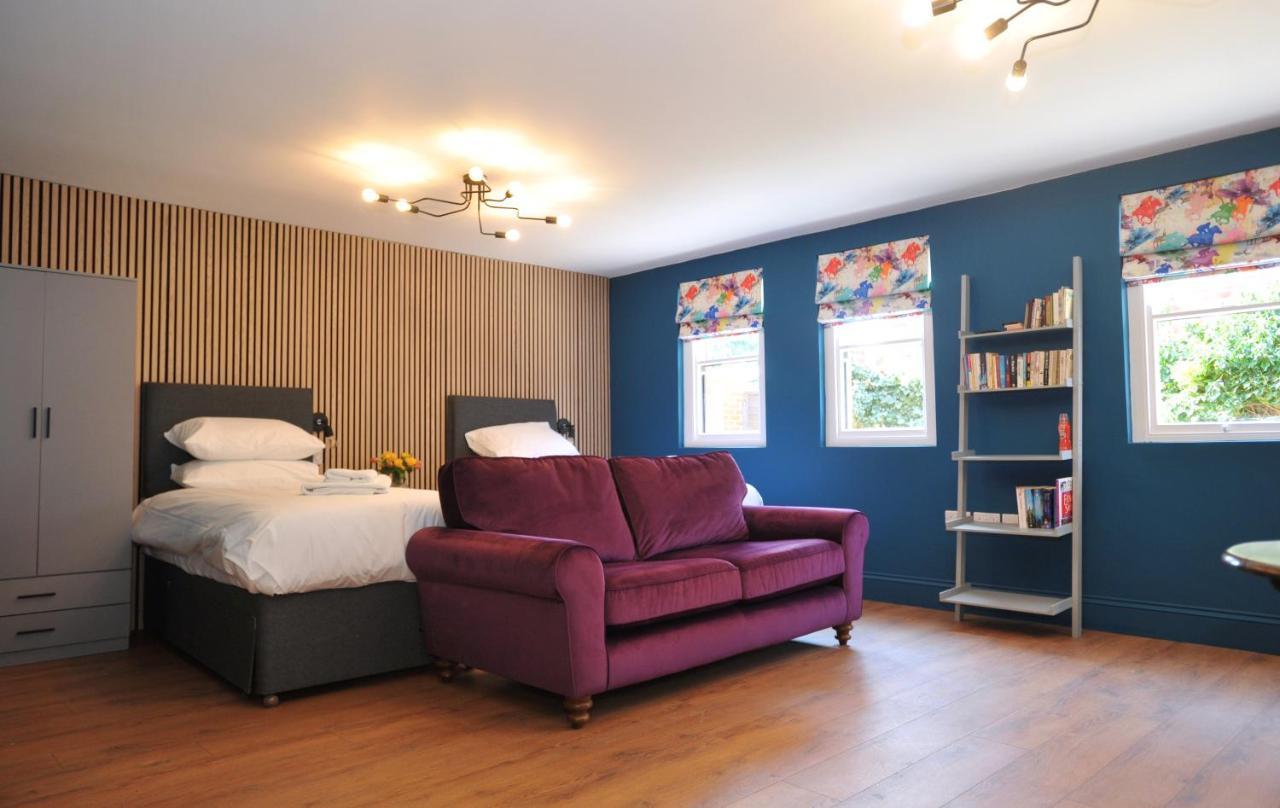 Beechurst Serviced Apartments 切尔滕纳姆 外观 照片