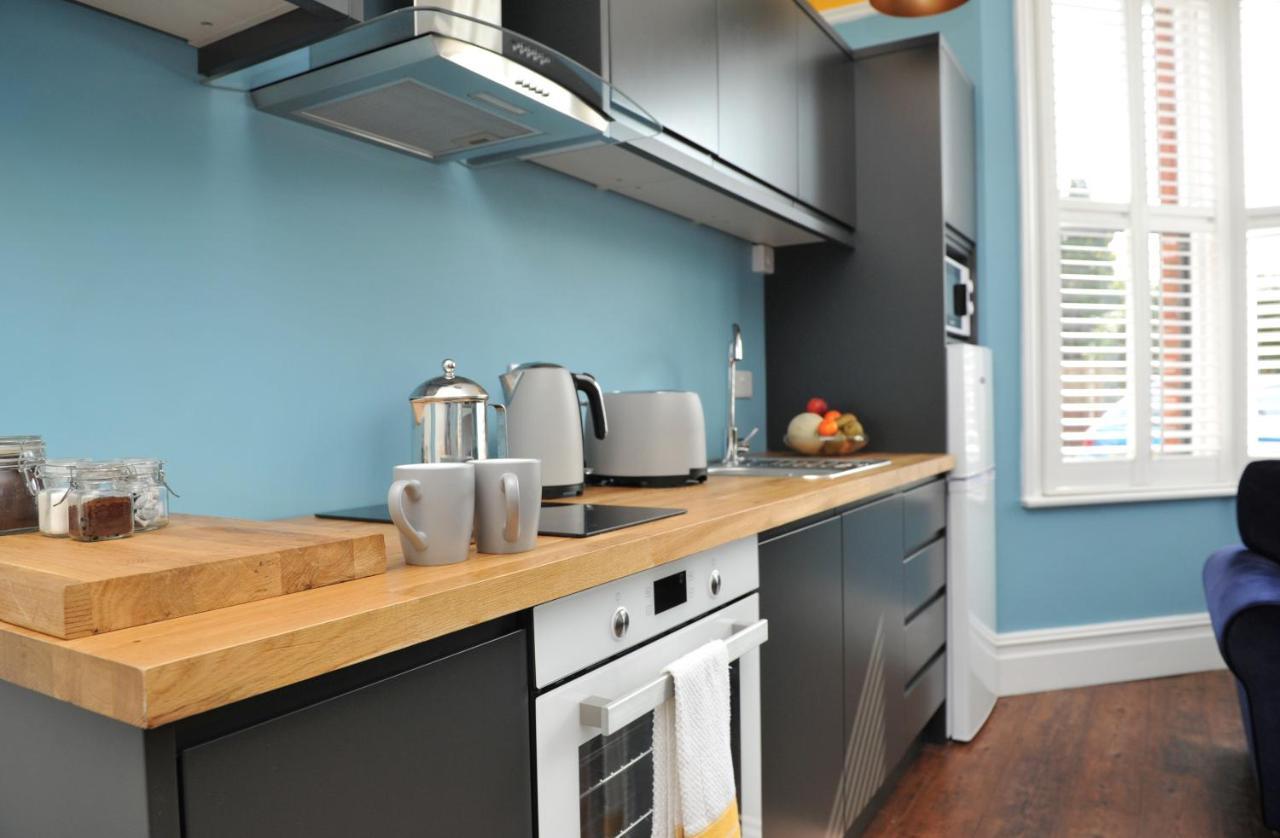 Beechurst Serviced Apartments 切尔滕纳姆 外观 照片